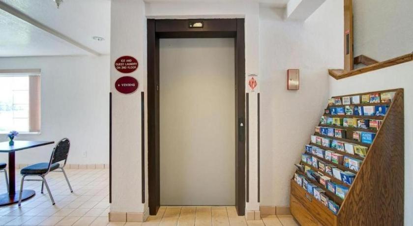 Hotel Markle In I-69 Bagian luar foto